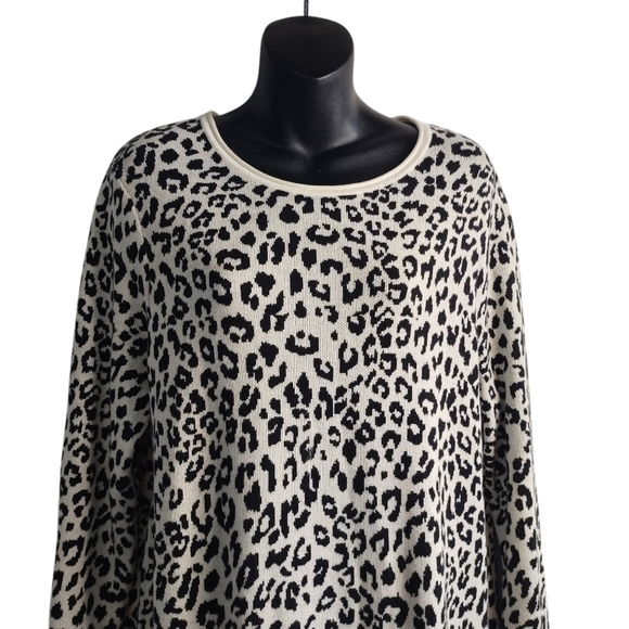 Tessamina Sweater Dress Women's Black White Animal Print Longsleeve Size Medium - Picture 4 of 7